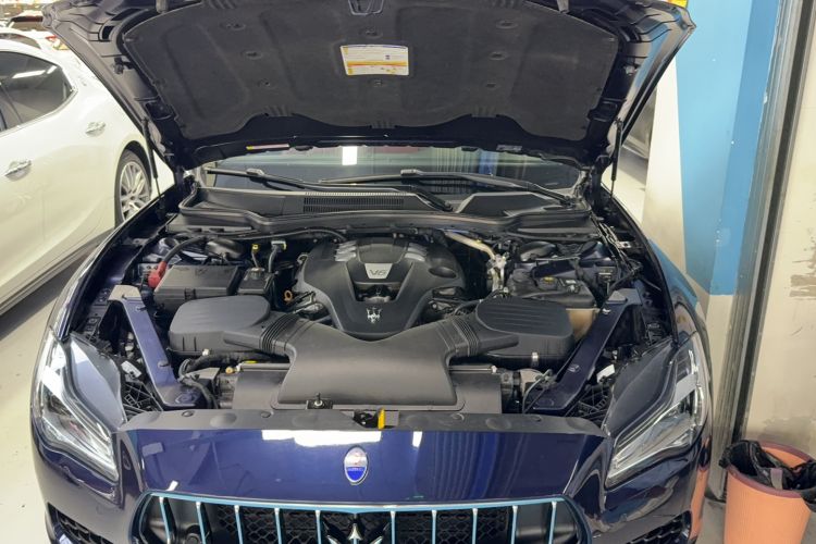 Used Maserati President 2017 3.0T Standard Model Engine Bay