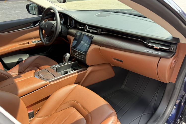 Used Maserati President 2017 3.0T Standard Model Interior 4