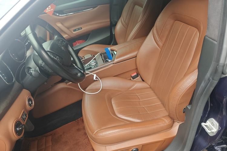 Used Maserati President 2017 3.0T Standard Model Left Front Seat