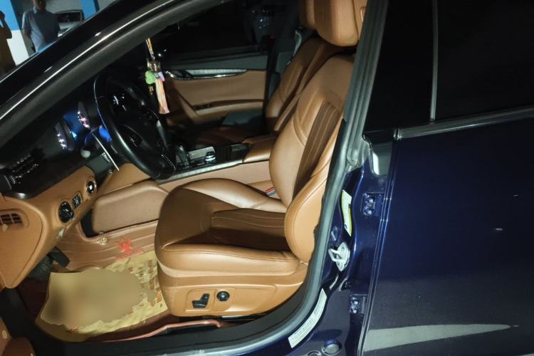Used Maserati President  Left Front Seat