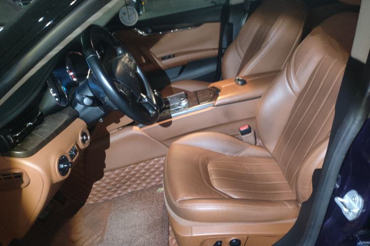 Used Maserati President 2017 3.0T Standard Model Left Front Seat