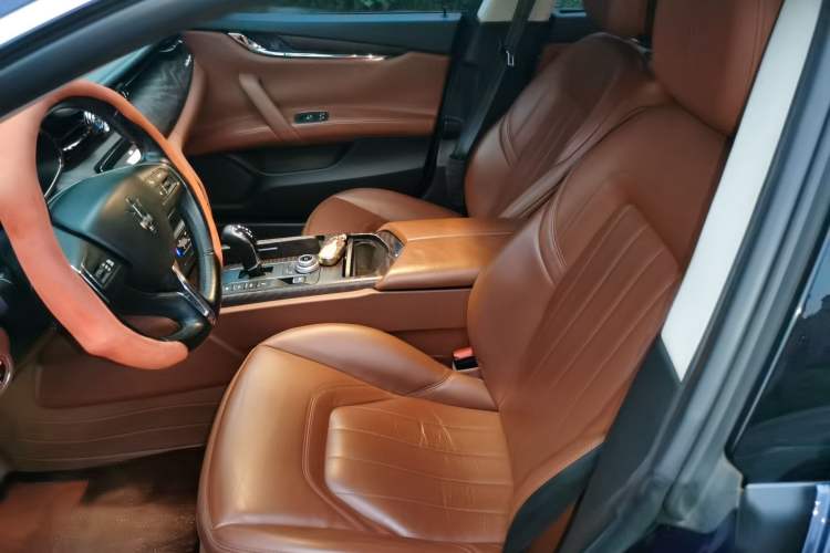 Used Maserati President 2017 3.0T Standard Model Left Front Seat