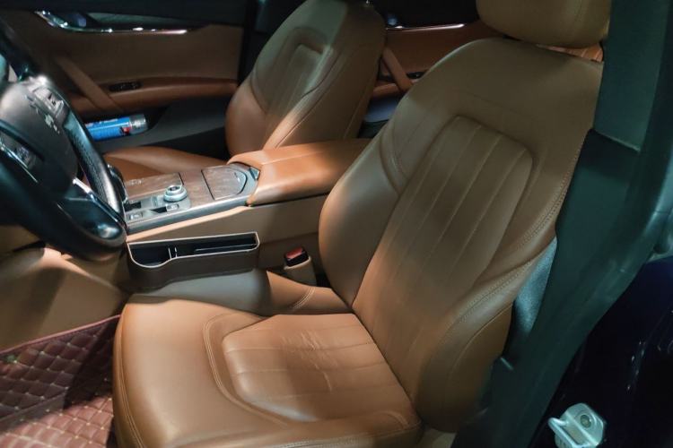 Used Maserati President 2017 3.0T Standard Model Left Rear Seat