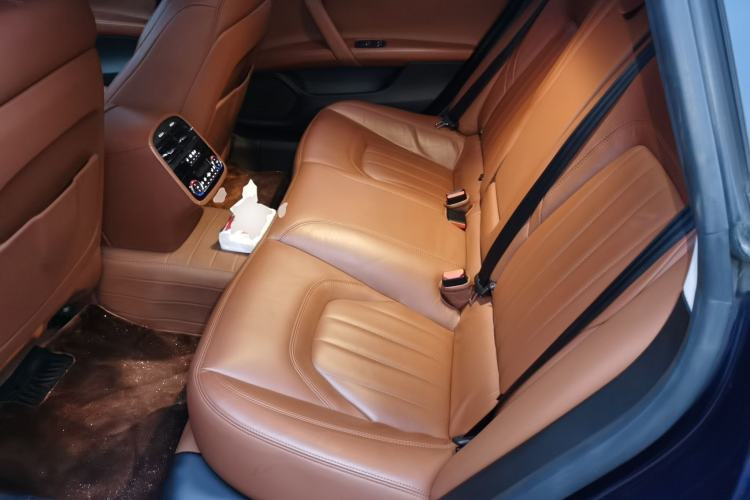 Used Maserati President 2017 3.0T Standard Model Left Rear Seat