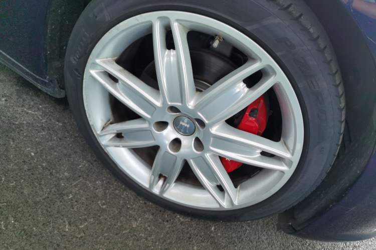 Used Maserati President 2017 3.0T Standard Model Right Front Wheel Hub