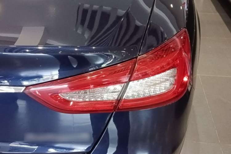 Used Maserati President 2017 3.0T Standard Model Right Rear Taillight