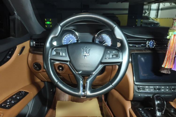 Used Maserati President  Steering Wheel
