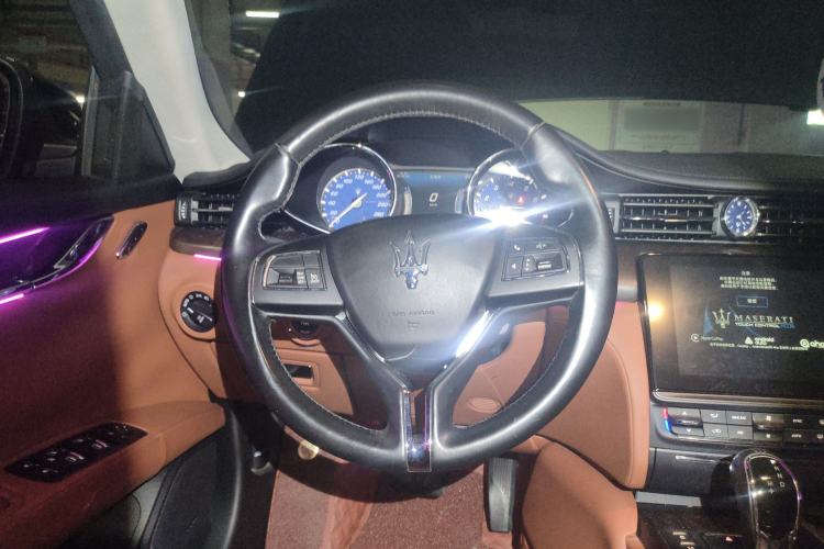 Used Maserati President 2017 3.0T Standard Model Steering Wheel