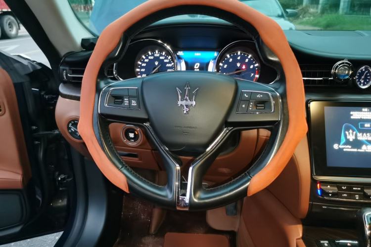 Used Maserati President 2017 3.0T Standard Model Steering Wheel