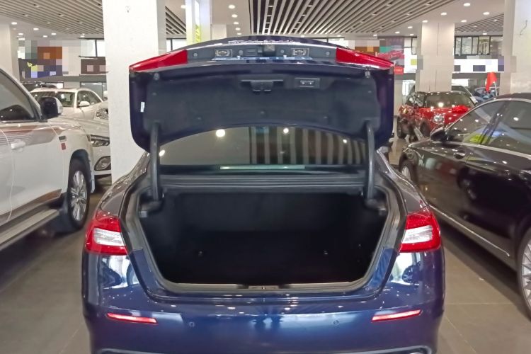 Used Maserati President 2017 3.0T Standard Model Trunk