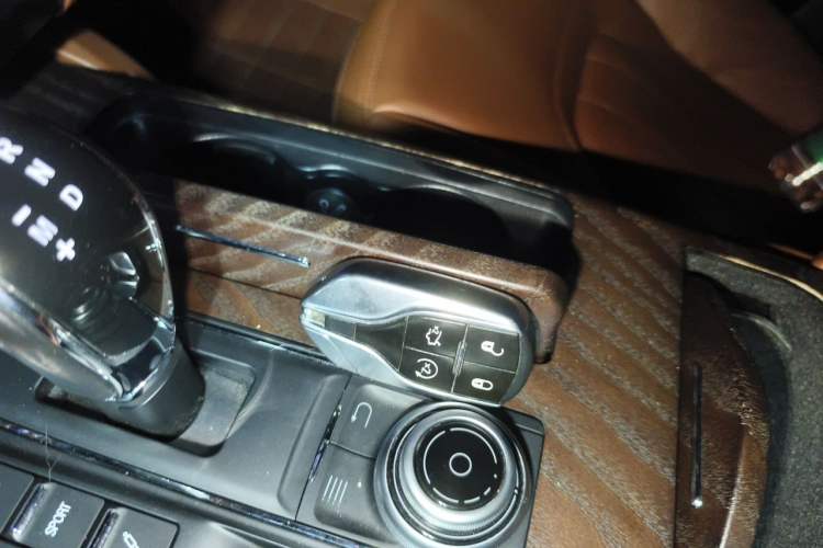 Used Maserati President  Vehicle Key
