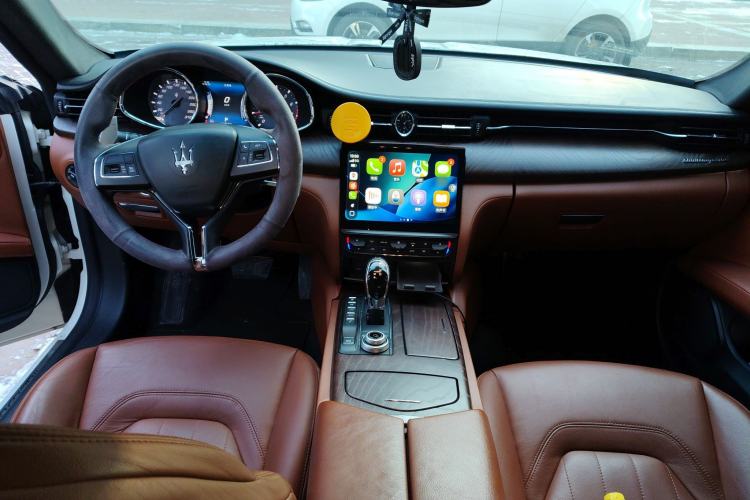Used Maserati President 2017 3.0T S Q4 Center Console