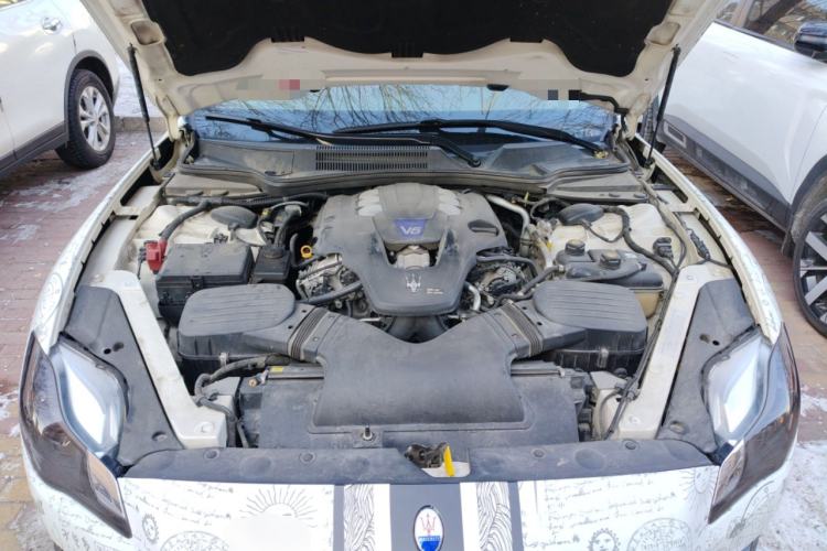 Used Maserati President 2017 3.0T S Q4 Engine Bay