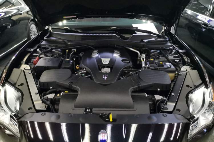 Used Maserati President 2017 3.0T Standard Model Engine Bay