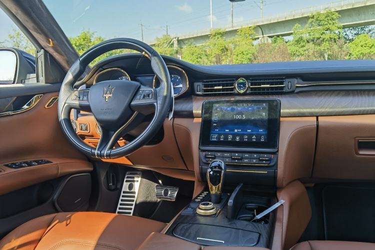 Used Maserati President 2017 3.0T Standard Model Interior 8
