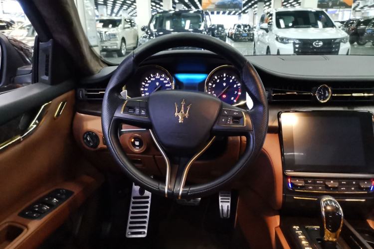 Used Maserati President 2017 3.0T Standard Model Steering Wheel