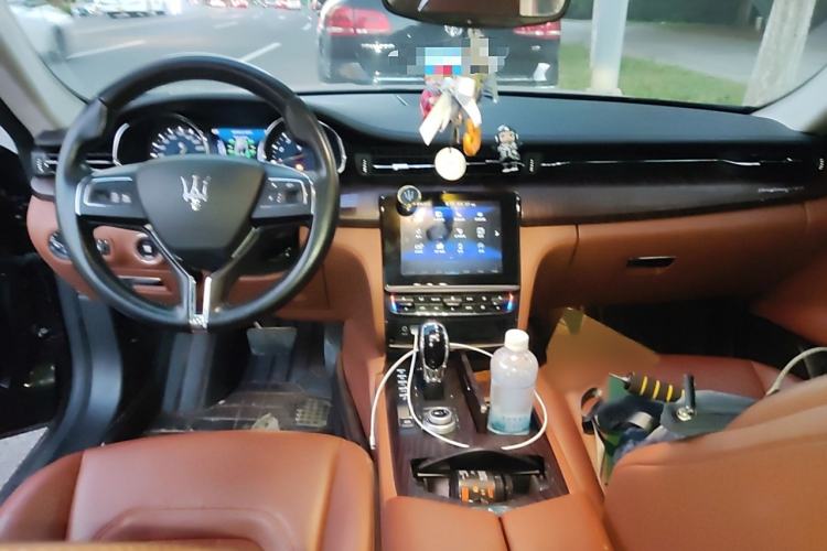 Used Maserati President 2017 3.0T Standard Model Interior 2