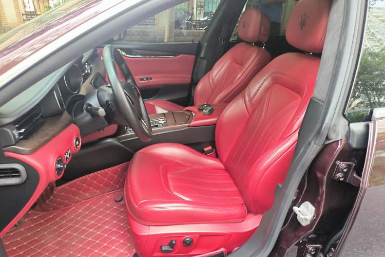 Used Maserati President 2017 3.0T Standard Model Left Front Seat