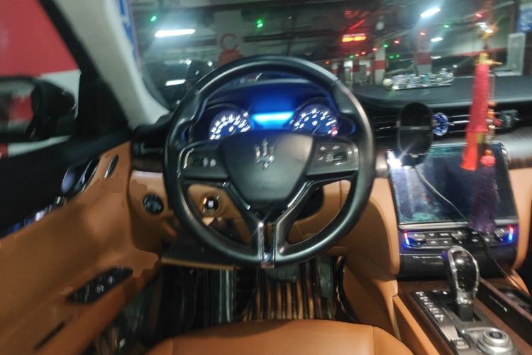 Used Maserati President  Steering Wheel