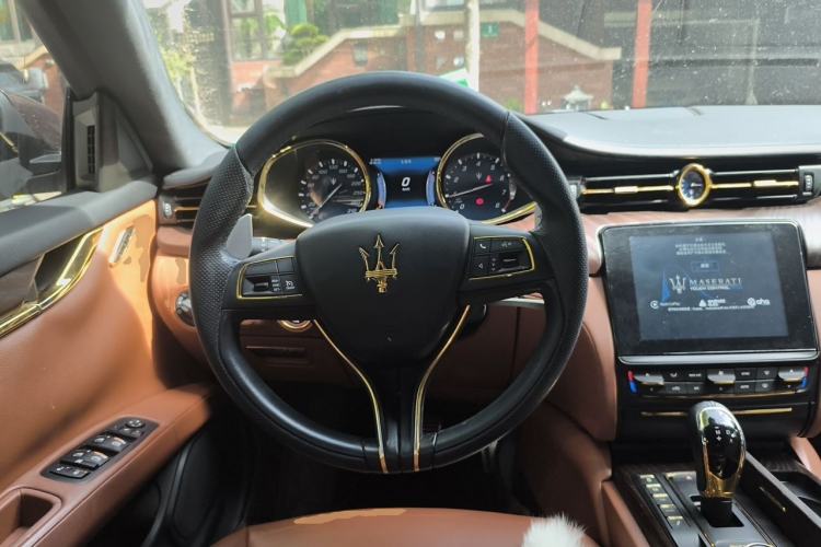 Used Maserati President 2017 3.0T Standard Model Steering Wheel