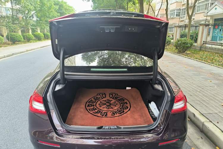 Used Maserati President 2017 3.0T Standard Model Trunk