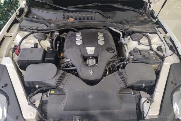 Used Maserati President 2017 3.0T Standard Model Engine Bay
