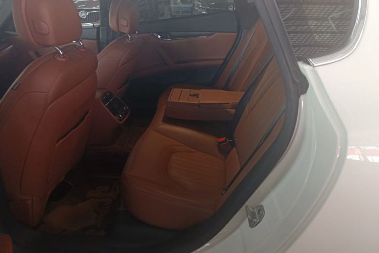 Used Maserati President 2017 3.0T Standard Model Interior 1