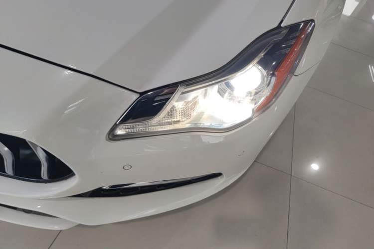 Used Maserati President 2017 3.0T Standard Model Left Front Headlight