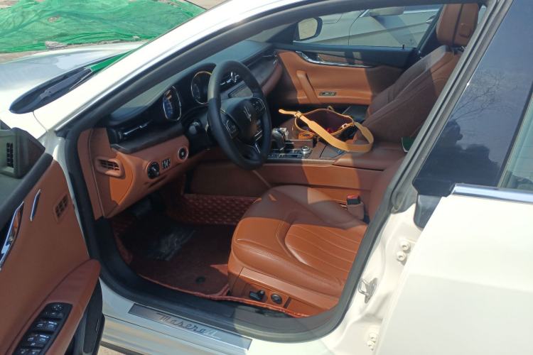Used Maserati President 2017 3.0T Standard Model Left Front Seat