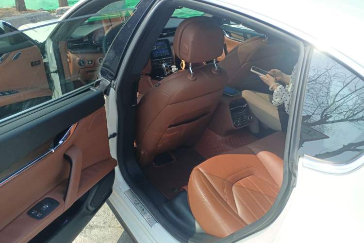 Used Maserati President 2017 3.0T Standard Model Left Rear Seat