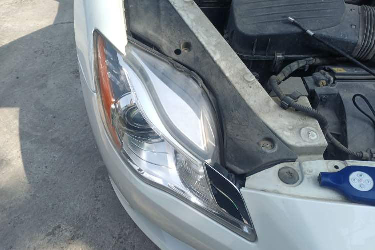 Used Maserati President 2017 3.0T Standard Model Right Front Headlight