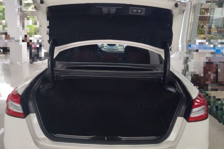 Used Maserati President 2017 3.0T Standard Model Trunk