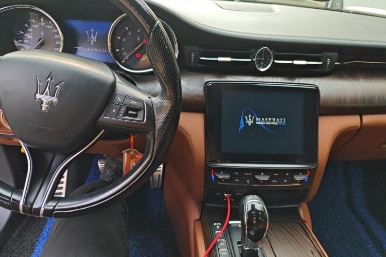 Used Maserati President 2018 3.0T S Q4 Sport Edition Center Console