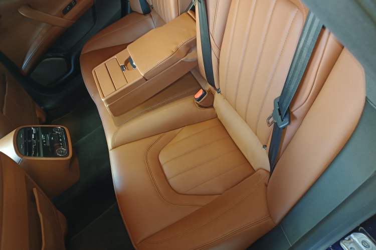 Used Maserati President 2018 3.0T Standard Edition Left Rear Seat