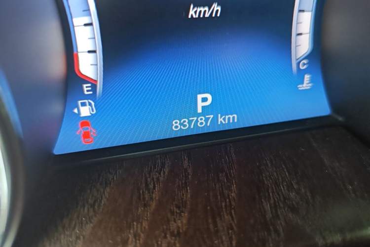 Used Maserati President 2018 3.0T S Q4 Sport Edition Odometer Close Up