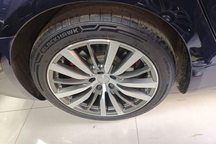 Used Maserati President 2018 3.0T Standard Edition Right Rear Wheel Hub