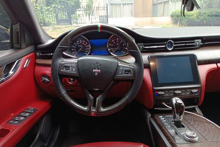 Used Maserati President 2018 3.0T Standard Edition Steering Wheel