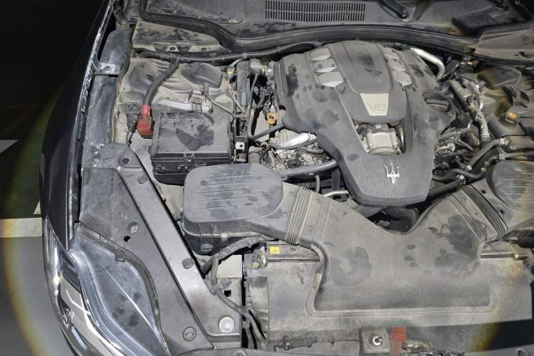 Used Maserati President 2018 3.0T Standard Edition Engine Bay Right