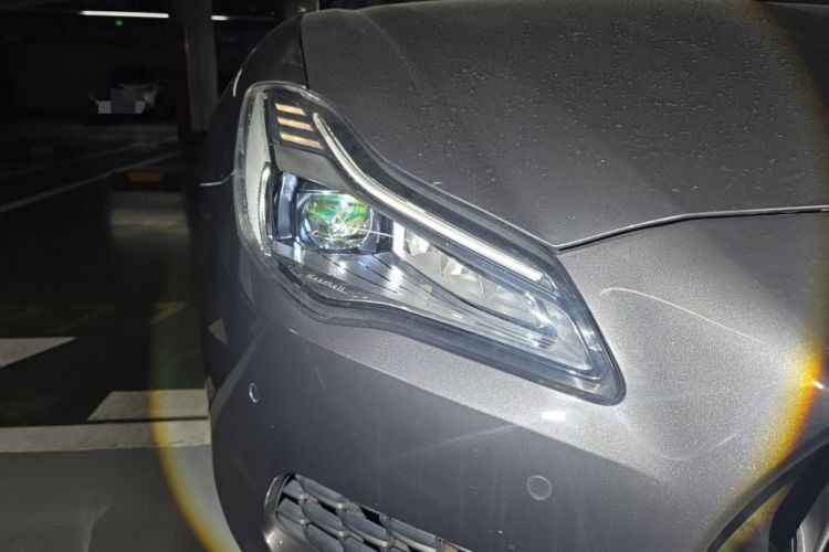 Used Maserati President 2018 3.0T Standard Edition Right Front Headlight