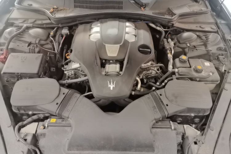 Used Maserati President 2018 3.0T Luxury Edition Engine Bay