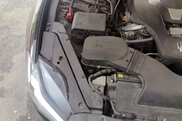 Used Maserati President 2018 3.0T Luxury Edition Engine Bay Right