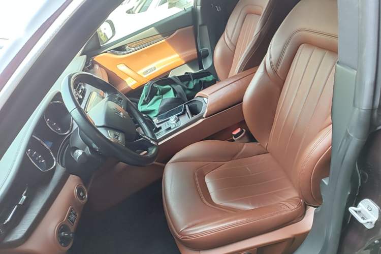 Used Maserati President 2018 3.0T Standard Edition Left Front Seat