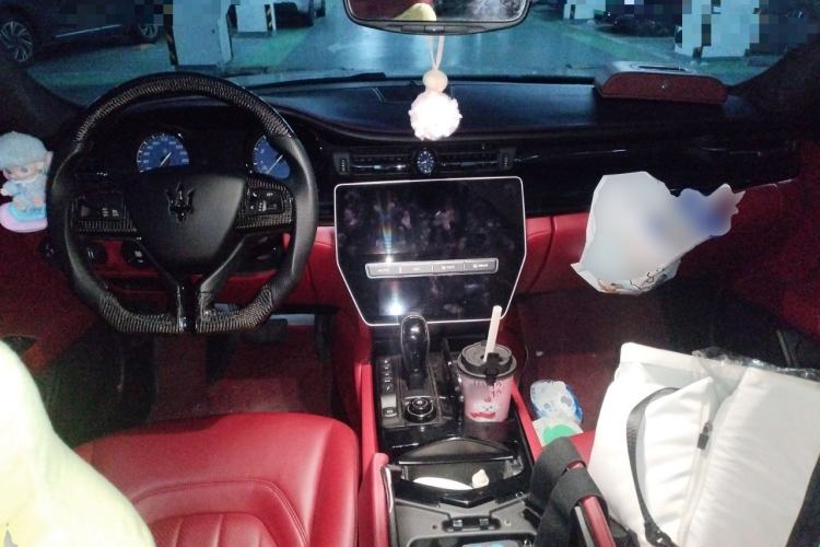 Used Maserati President 2018 3.0T Standard Edition Center Console