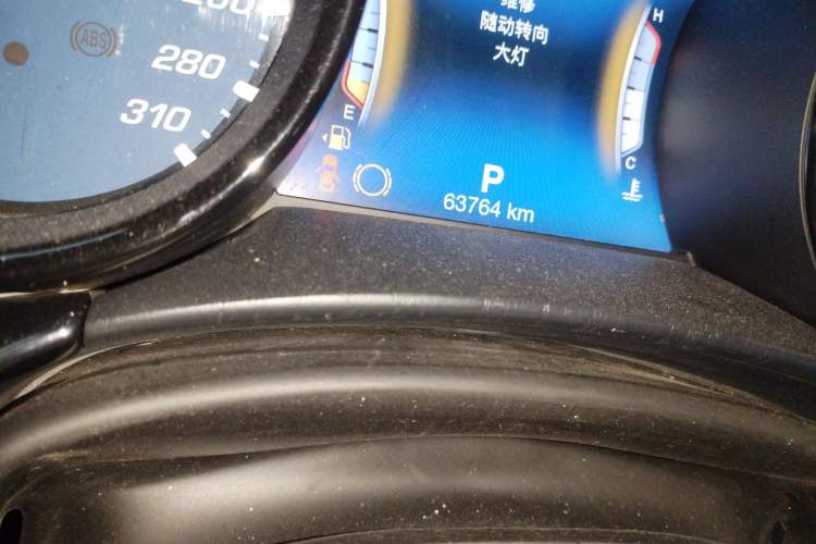 Used Maserati President 2018 3.0T Standard Edition Odometer Close Up