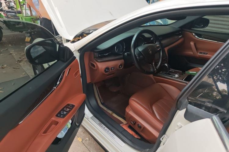 Used Maserati President 2018 3.0T Standard Edition Driver Seat