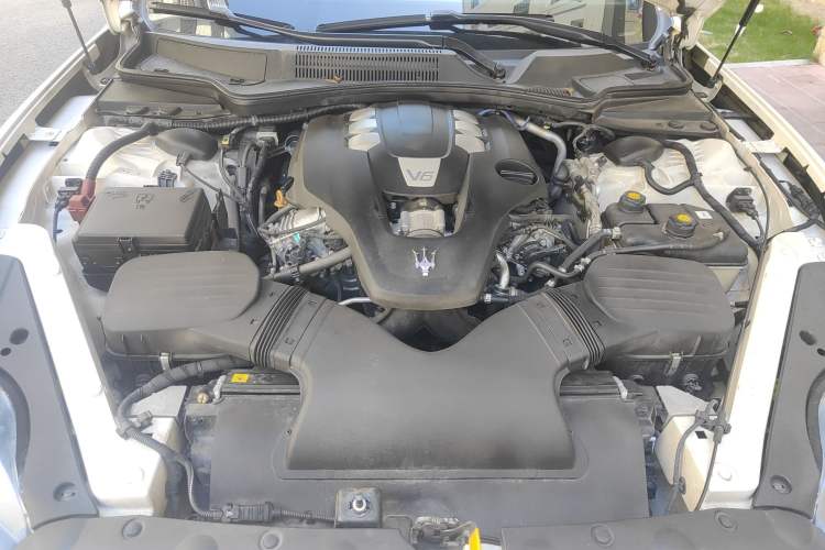 Used Maserati President 2018 3.0T Sport Edition Engine Bay