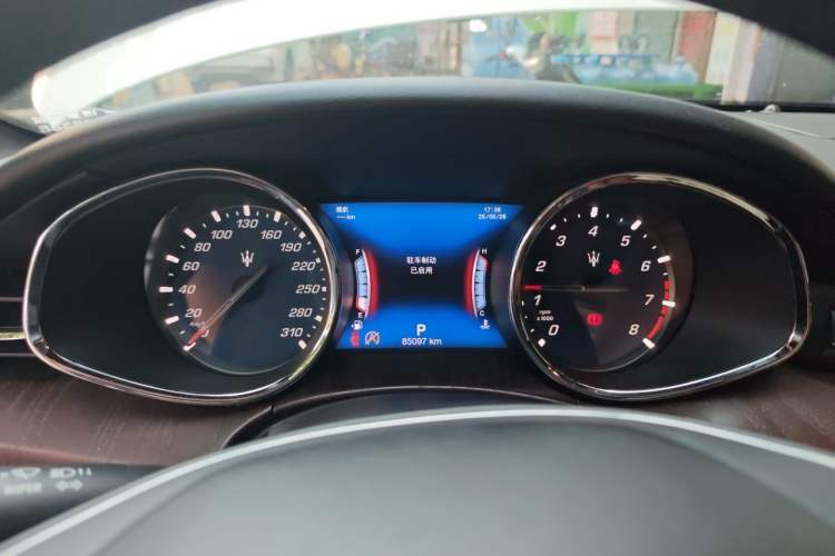 Used Maserati President 2018 3.0T Standard Edition Instrument Cluster