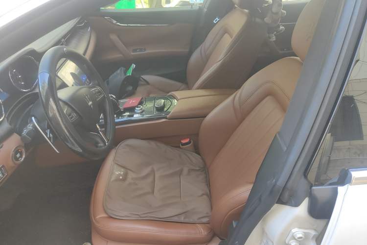 Used Maserati President 2018 3.0T Sport Edition Left Front Seat