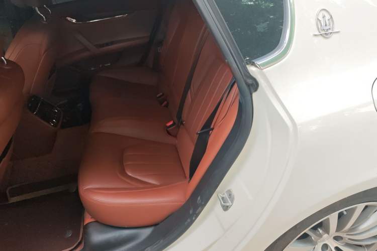 Used Maserati President 2018 3.0T Standard Edition Left Rear Seat