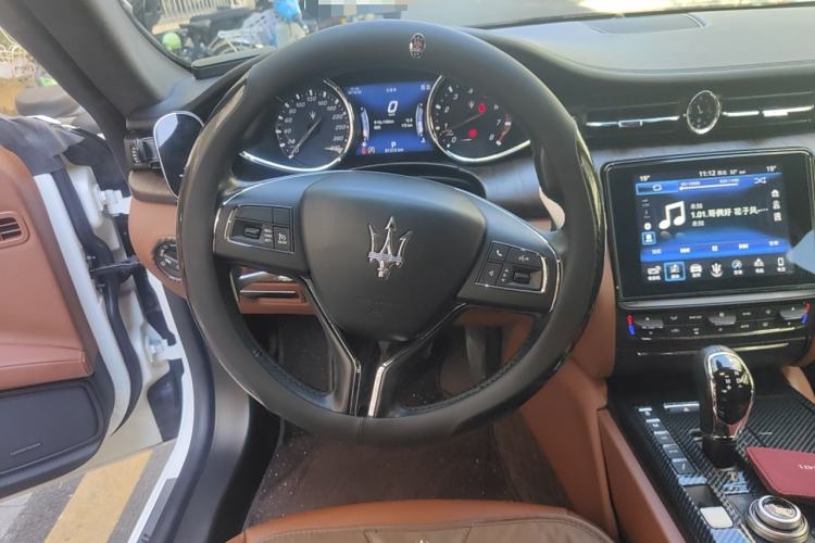 Used Maserati President 2018 3.0T Sport Edition Steering Wheel